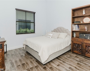 5169 Roma Street - Photo Thumbnail 29