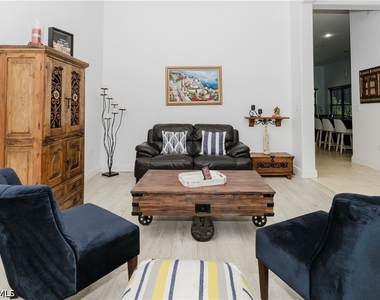 5169 Roma Street - Photo Thumbnail 15