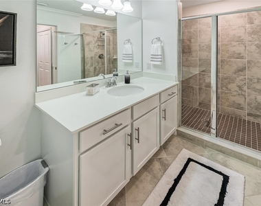 6046 National Boulevard - Photo Thumbnail 8