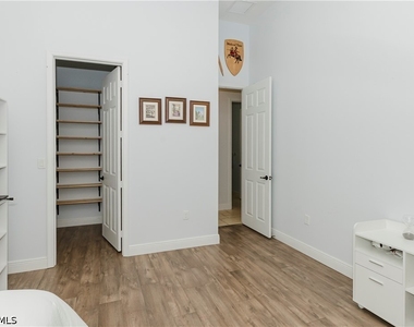 5169 Roma Street - Photo Thumbnail 38