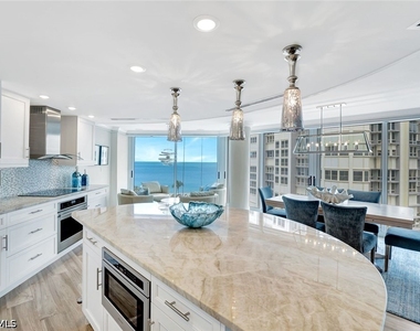 4041 Gulf Shore Boulevard N - Photo Thumbnail 13