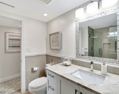 4041 Gulf Shore Boulevard N - Photo Thumbnail 16