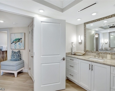 4041 Gulf Shore Boulevard N - Photo Thumbnail 20