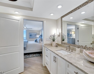 4041 Gulf Shore Boulevard N - Photo Thumbnail 21