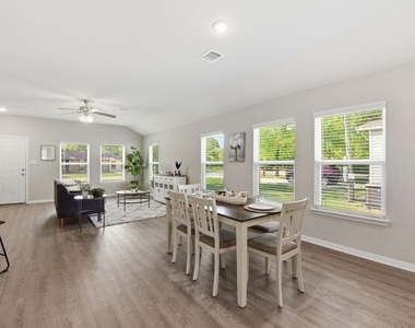 803 Jefferson Avenue - Photo Thumbnail 9