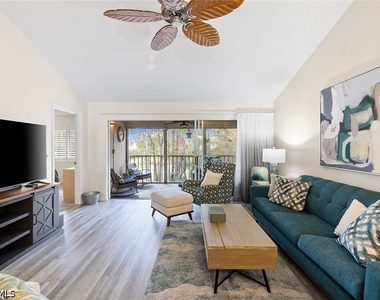 6900 Dennis Circle - Photo Thumbnail 7