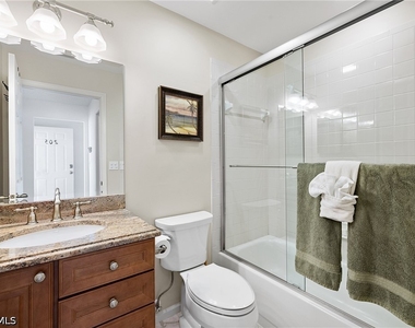 6900 Dennis Circle - Photo Thumbnail 14