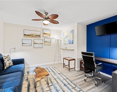 6900 Dennis Circle - Photo Thumbnail 17