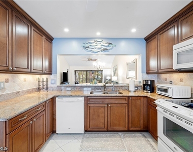 6900 Dennis Circle - Photo Thumbnail 1