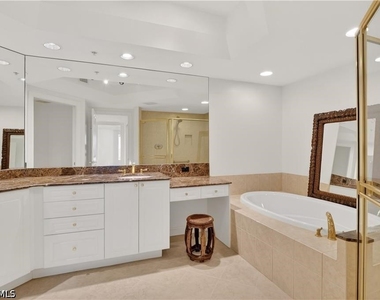1060 Borghese Lane - Photo Thumbnail 18