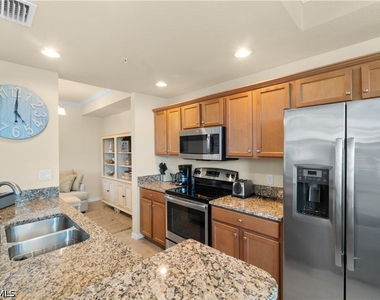 9816 Giaveno Circle - Photo Thumbnail 7