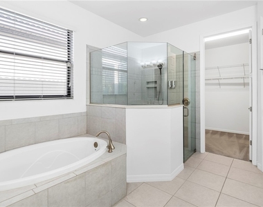 11195 St Roman Way - Photo Thumbnail 10