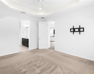 11195 St Roman Way - Photo Thumbnail 8