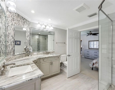 6555 Valen Way - Photo Thumbnail 14