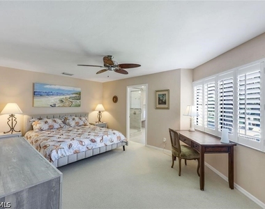 6555 Valen Way - Photo Thumbnail 10