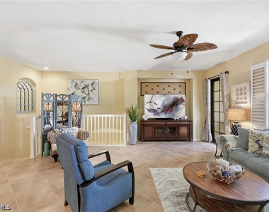 8986 Cambria Circle - Photo Thumbnail 15