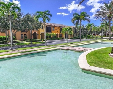 8986 Cambria Circle - Photo Thumbnail 30