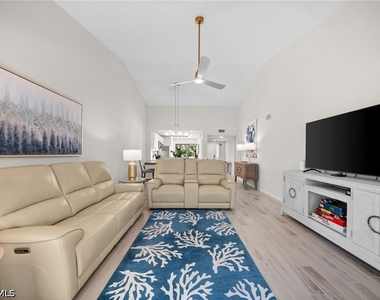 1808 Kings Lake Boulevard - Photo Thumbnail 5