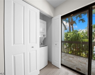 1808 Kings Lake Boulevard - Photo Thumbnail 13