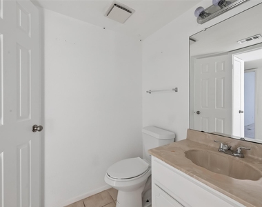 14555 Wunderlich Drive - Photo Thumbnail 19