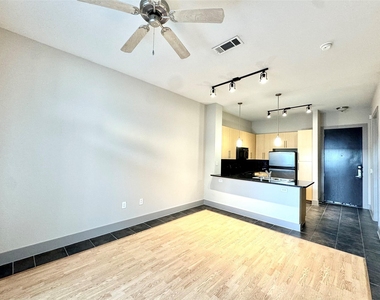 3660 Richmond St Avenue - Photo Thumbnail 2