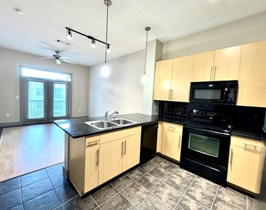 3660 Richmond St Avenue - Photo Thumbnail 3