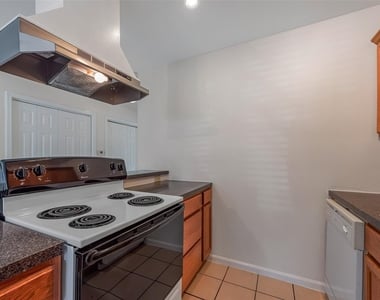 3238 Alabama - Photo Thumbnail 6