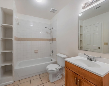 3238 Alabama - Photo Thumbnail 12