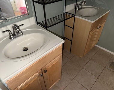 7950 N Stadium Drive - Photo Thumbnail 7