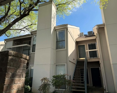 7950 N Stadium Drive - Photo Thumbnail 3