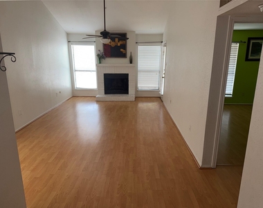 7950 N Stadium Drive - Photo Thumbnail 13