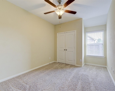 11206 Leila Park Court - Photo Thumbnail 13