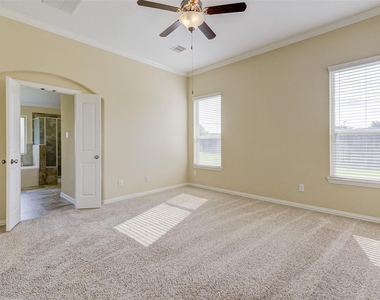 11206 Leila Park Court - Photo Thumbnail 16