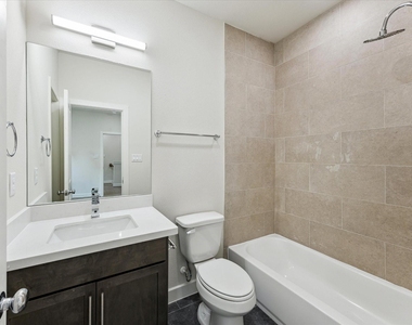 408 N Stiles Street - Photo Thumbnail 9