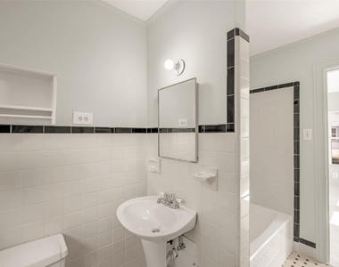 2415 Columbia Street - Photo Thumbnail 18
