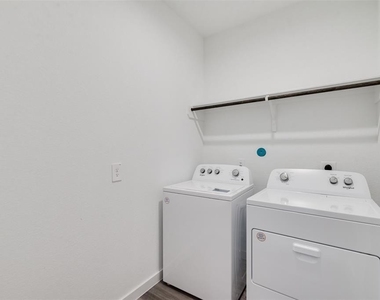 22606 Ginosa Trail - Photo Thumbnail 19
