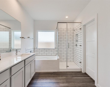 22606 Ginosa Trail - Photo Thumbnail 23