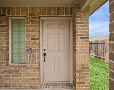 16691 Lonely Pines Drive - Photo Thumbnail 24