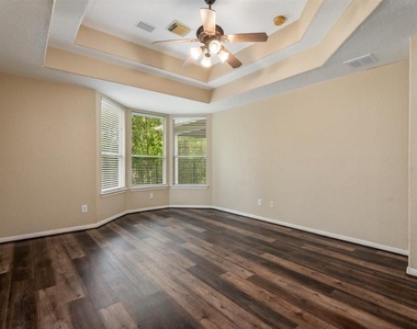 130 Zephyr Bend Place - Photo Thumbnail 15