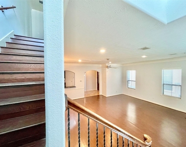 11643 Royal Oaks View - Photo Thumbnail 22