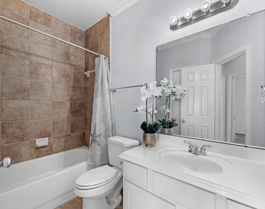 11643 Royal Oaks View - Photo Thumbnail 19