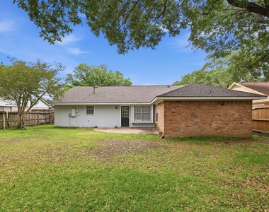 5111 Crystal Bay Drive - Photo Thumbnail 11