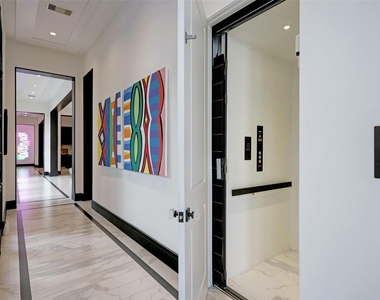 2521 Westgate Drive - Photo Thumbnail 40