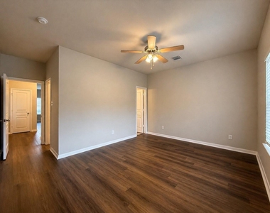 8343 Cassidy Creek Court - Photo Thumbnail 5
