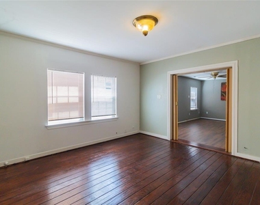 1961 Dryden Road - Photo Thumbnail 10