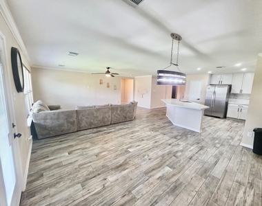 3145 Morgan Meadow Lane - Photo Thumbnail 5