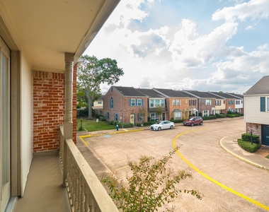 6339 Del Monte Drive Sw - Photo Thumbnail 21