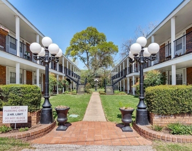 401 E Main Street - Photo Thumbnail 4