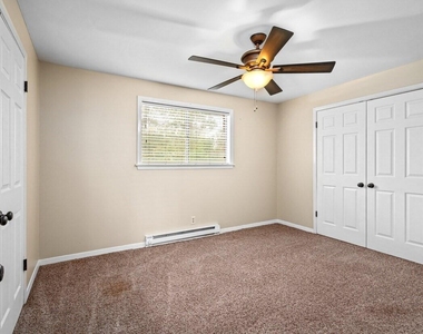 401 E Main Street - Photo Thumbnail 12