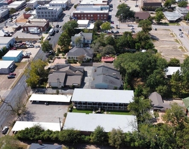 401 E Main Street - Photo Thumbnail 17
